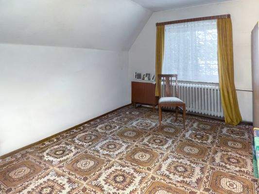 9. Kinderzimmer I im OG.jpg