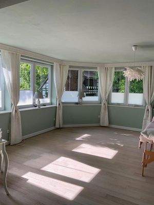 Erker-Zimmer Gartenseite 1.OG