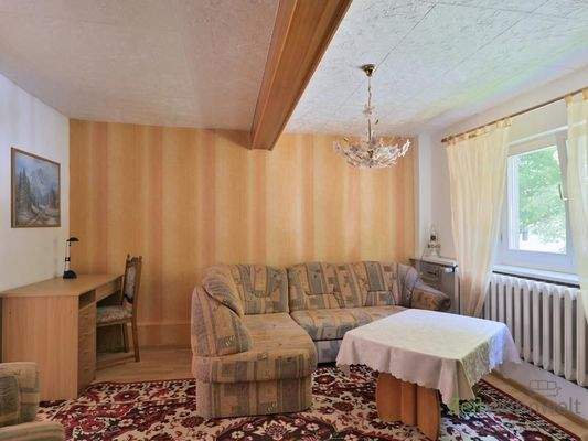 Blick ins Wohnzimmer