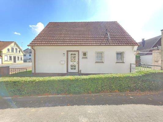 Seitenansicht Eingang Haus 1