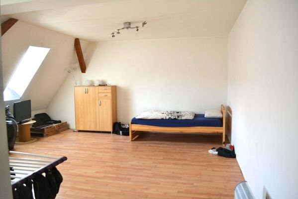 Wohn/Schlafzimmer