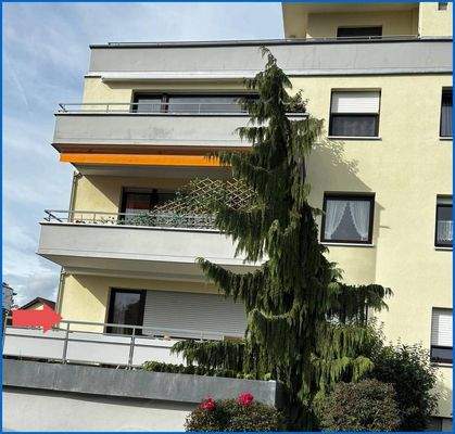 Wohnung mit großem Balkon