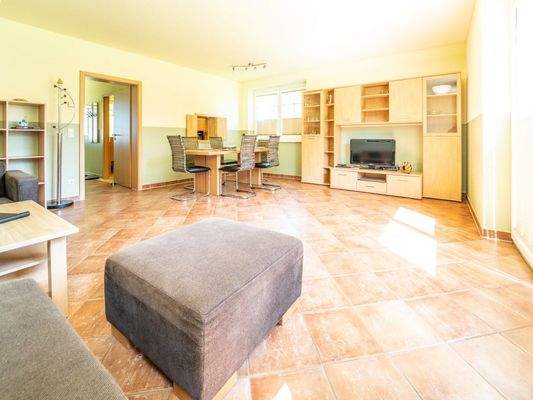 Der Wohnbereich samt Essplatz