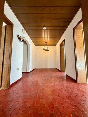 Flur mit sep. Essplatz