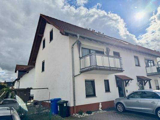 Objektansicht mit Balkon