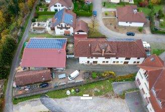 komplettes Areal mit Wohnhaus/Werkstatt, Lagergebäude und Nebengebäude