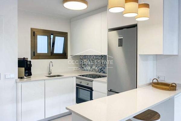 Moderne Einbauküche...