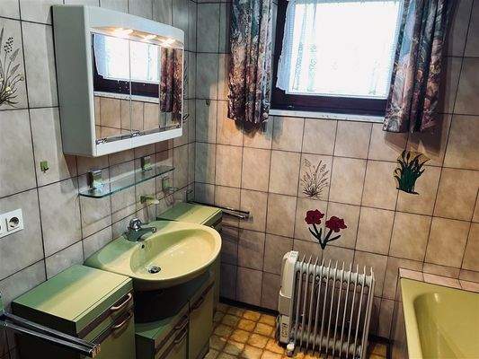 Badezimmer EG