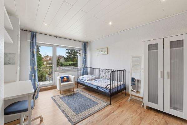 Zimmer 1. OG - Gartenansicht.jpg