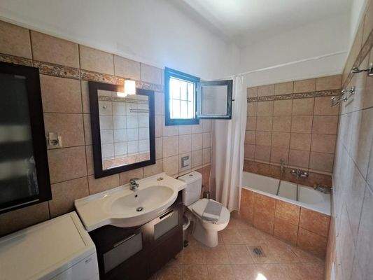 Kreta, Douliana: Charmantes Apartment mit einem Schlafzimmer und atemberaubendem Bergblick