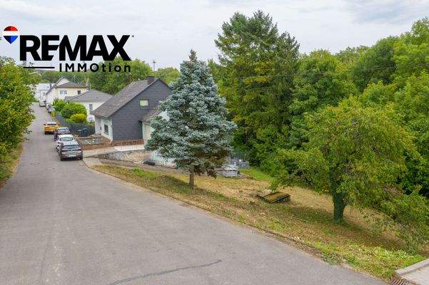 GRUNDSTUCK   in   RALINGEN - OLK  - Im Bungert 5  -   40