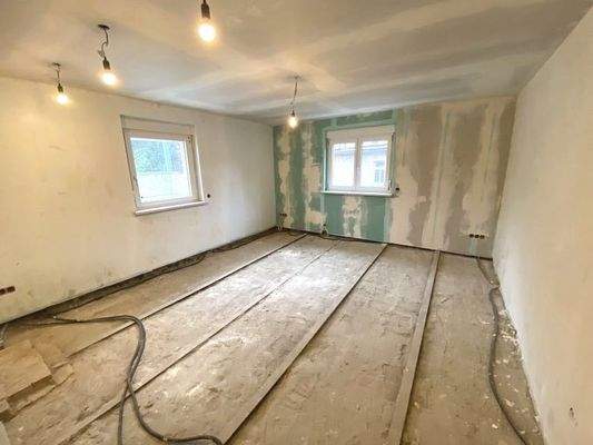 Obergeschoss: Zimmer 2 zur großzügigen Dachterrasse