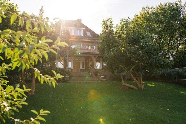 Anwesen von ca. 2.525 m²