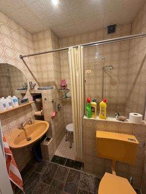 Gäste-Bad im Erdgeschoß