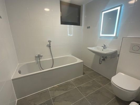 Badezimmer 1. UG