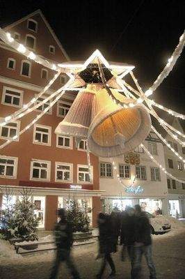 Vorplatz zu Weihnachten