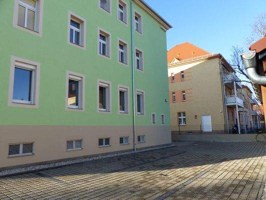 2 Stellplätze am Haus