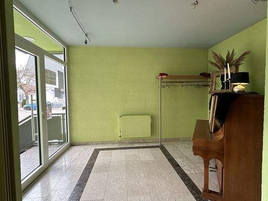 Friseurladen EG Windfang