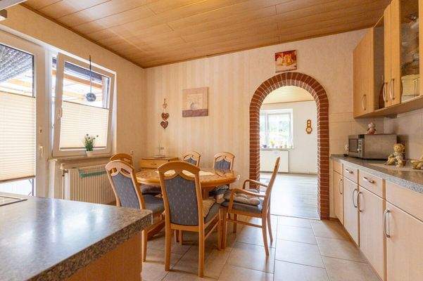 Küche und Essbereich