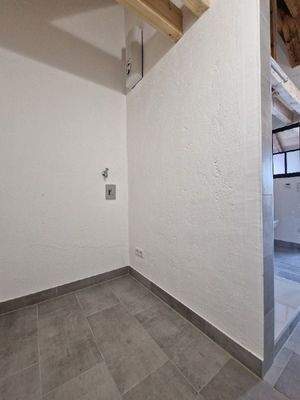 Abstellmöglichkeit Waschmaschine und Trockner