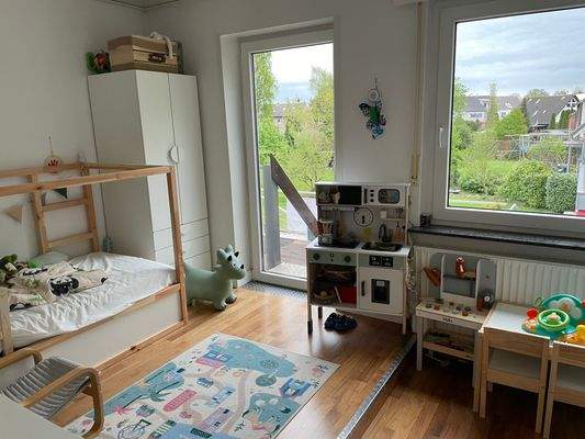 Kinderzimmer im OG