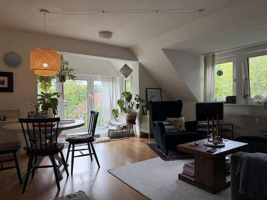 Wohn- und Essbereich