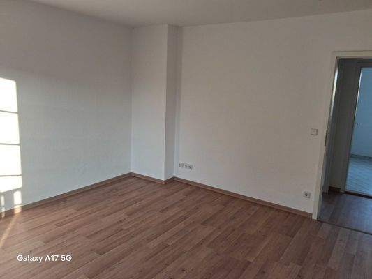 Leere Wohnung im Hammerweg