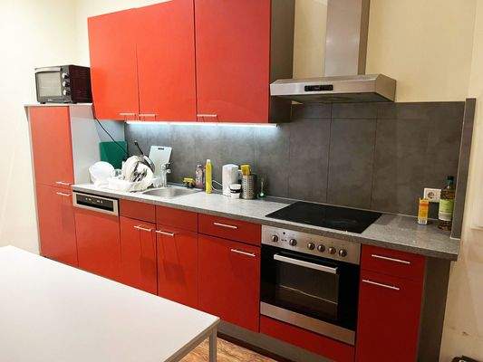 Küchenzeile 1. OG Wohngemeinschaft