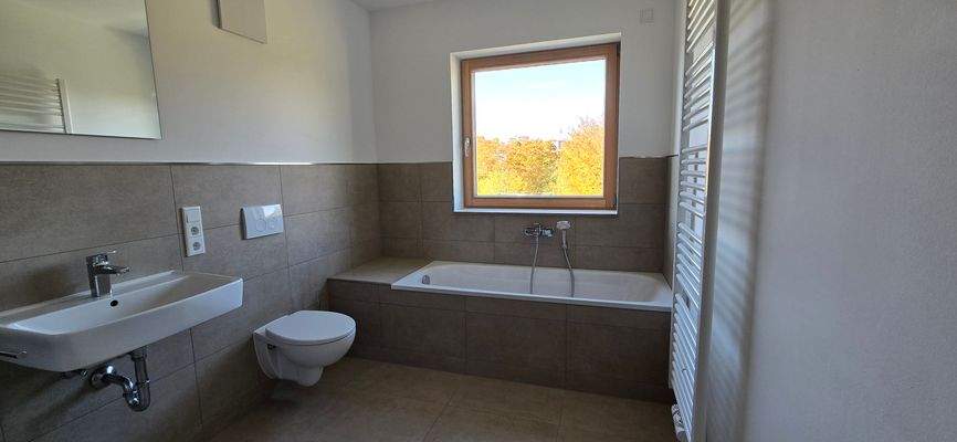 Bad mit WC und WB.jpg