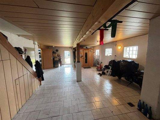 Diele mit Sauna im EG