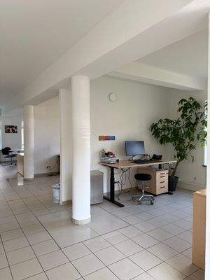 Ladenfläche    .jpeg