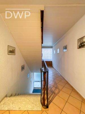 Flur- und Eingangsbereich im 1. OG