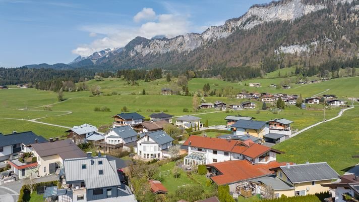 KITZIMMO-Großzügiges Haus mit 3 Wohnungen mieten - Immobilien St. Johann.