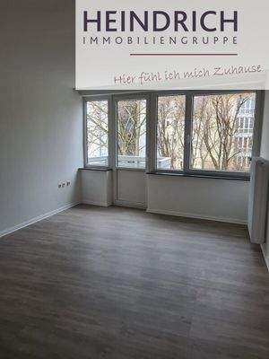 Zimmer mit Balkon