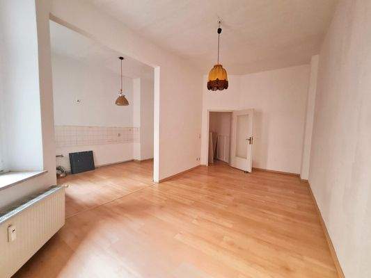 Esszimmer mit offener Küche