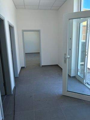 Zugansbereich Bürogebäude