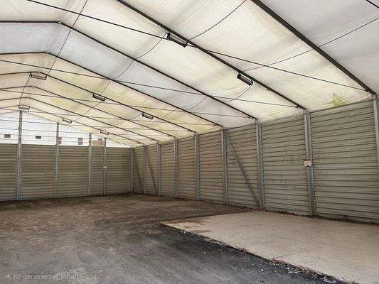 weitere Innenansicht der Halle