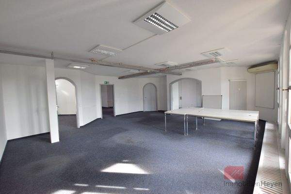 Besprechungsraum 2.OG