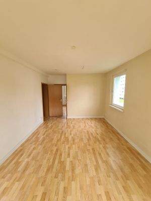 4 Wohnzimmer (2).jpg