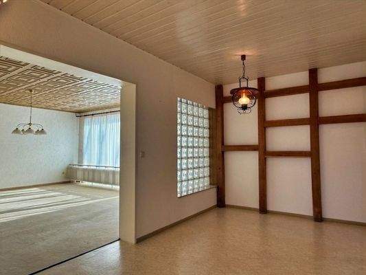 großzügiger Flurbereich