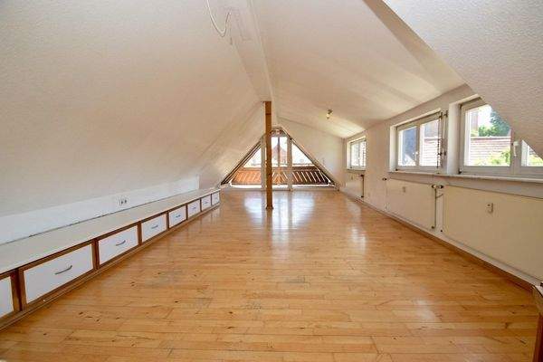 DG - Wohn-/ Esszimmer