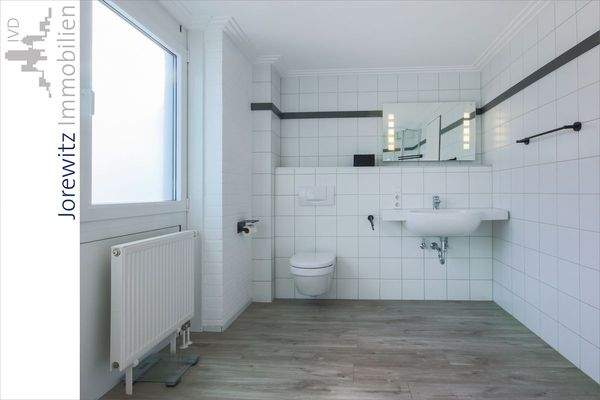 029 - Bad 1 - Dachgeschoss - Ansicht 1