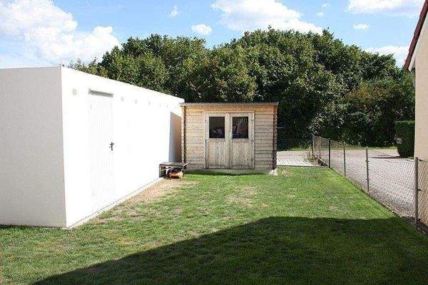 Garten mit Gartenhäuschen