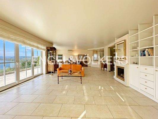 Offener Wohn-/Essbereich