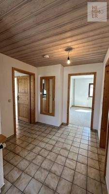 Östlicher Gebäudeteil EG - Flur