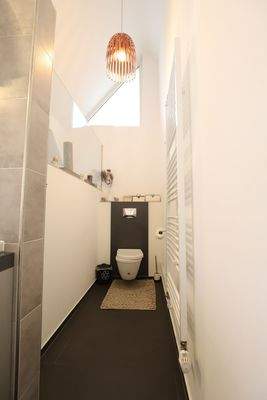 Wannenbad-Dachgeschoss-Ansicht 1