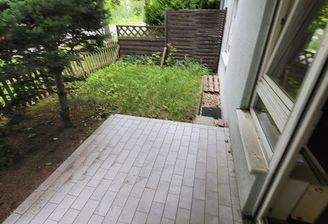 Terrasse mit Gartenblick