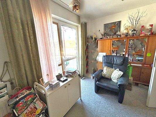 Schlafzimmer 3 mit Balkon