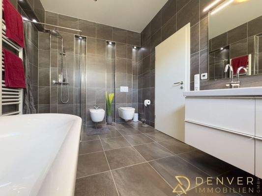 Badezimmer Erdgeschoss