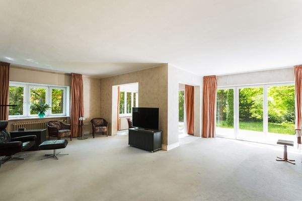 Indoor & Outdoor Living